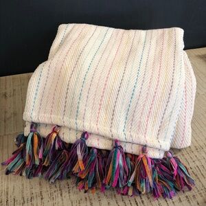 Throw Blanket with Colorful Tassel Detail